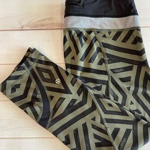 ⭐️ Lululemon Aztec Leggings ⭐️